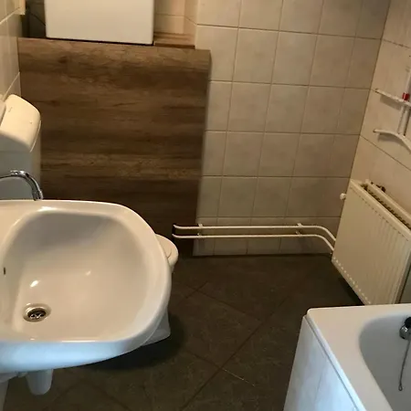 Schuttershuuske Apartament Margraten