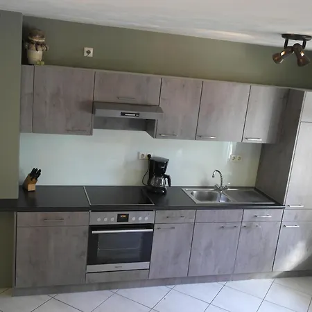 Boerenhuuske * Magraten