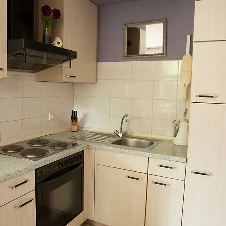 Boerenhuuske * Magraten