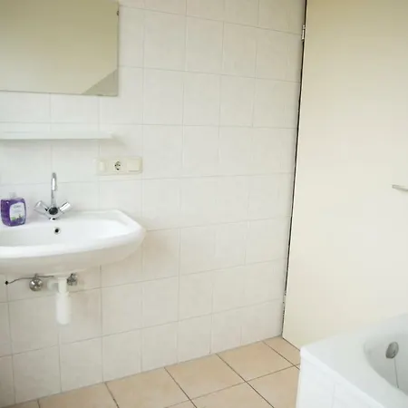 Schuttershuuske * Margraten