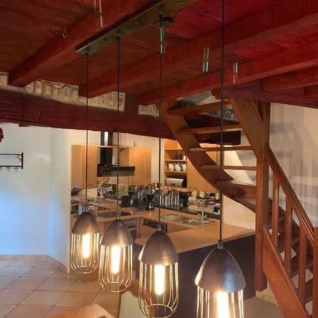 Schuttershuuske Apartament