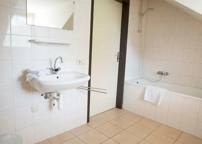 Schuttershuuske شقة مارخْراتين