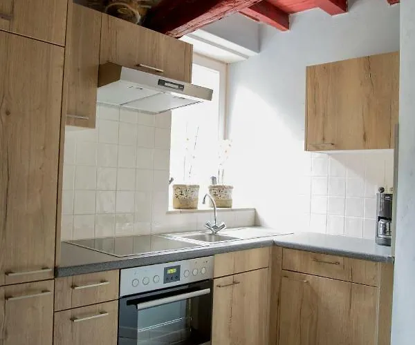 Schuttershuuske * 玛赫拉滕